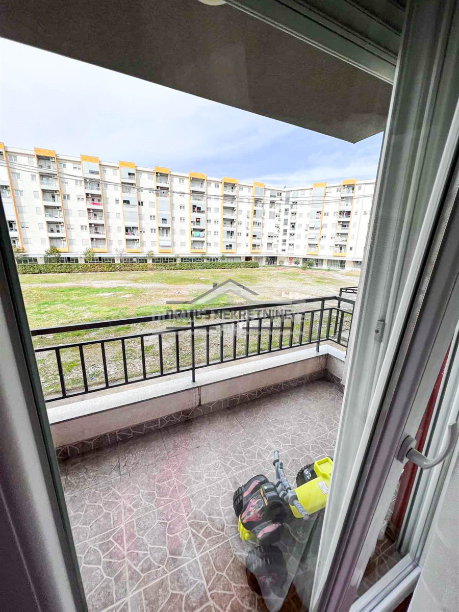 Izdavanje, jednosoban stan, 47m2, Stari Aerodrom, Podgorica