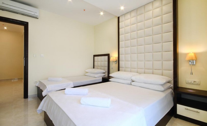 Prodaja, dvosoban stan, 84m2, Bečići, Budva