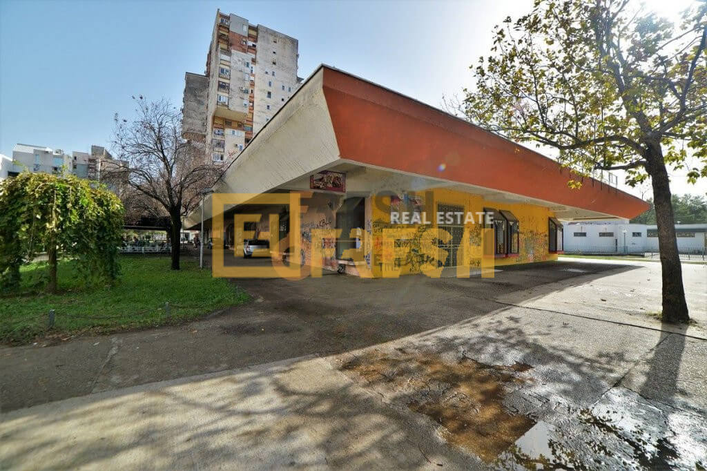 Prodaja,  poslovni prostor, 972m2, Blok 9, Podgorica
