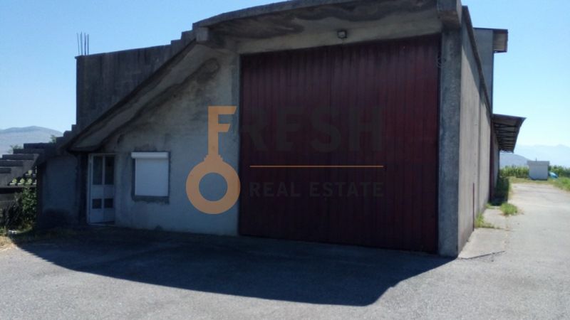 Prodaja, poslovni prostor, 610m2, Zeta, Podgorica Prodaja, poslovni prostor, 610m2, Zeta, Podgorica