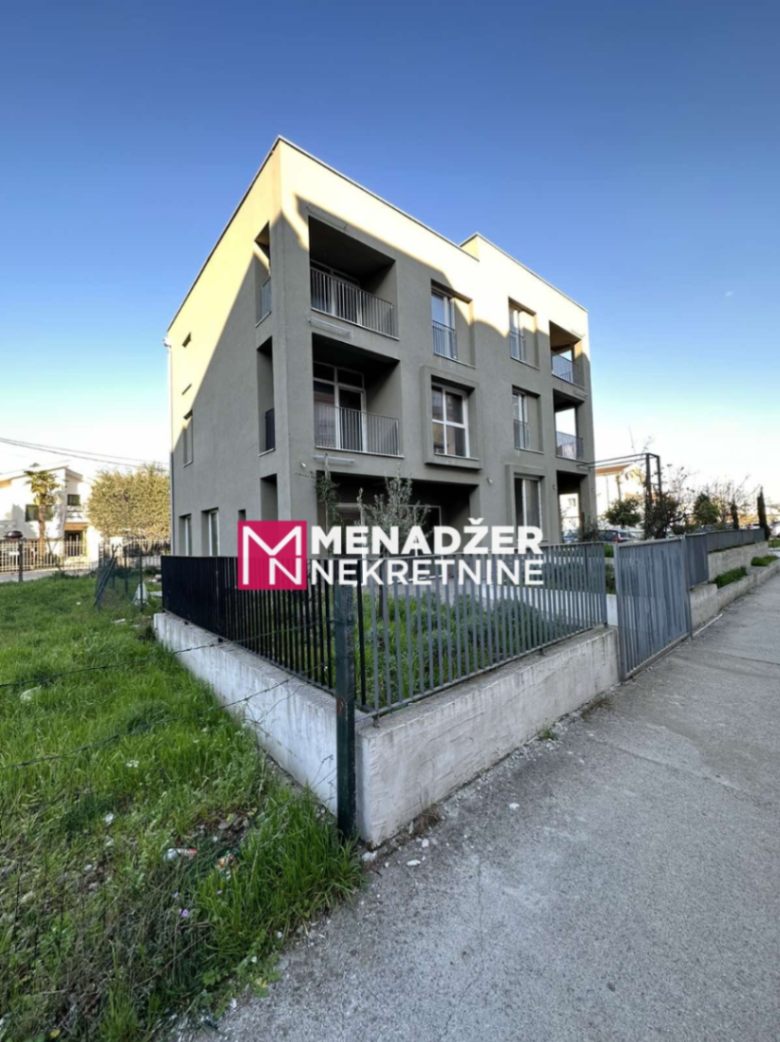 Izdavanje, poslovni prostor, 341m2, Dalmatinska, Podgorica Izdavanje, poslovni prostor, 341m2, Dalmatinska, Podgorica