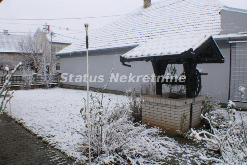 Prodaja,  kuća, 200m2, Kikinda