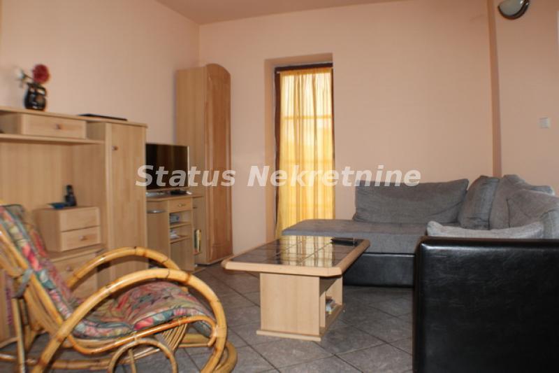 Prodaja,  kuća, 200m2, Kikinda