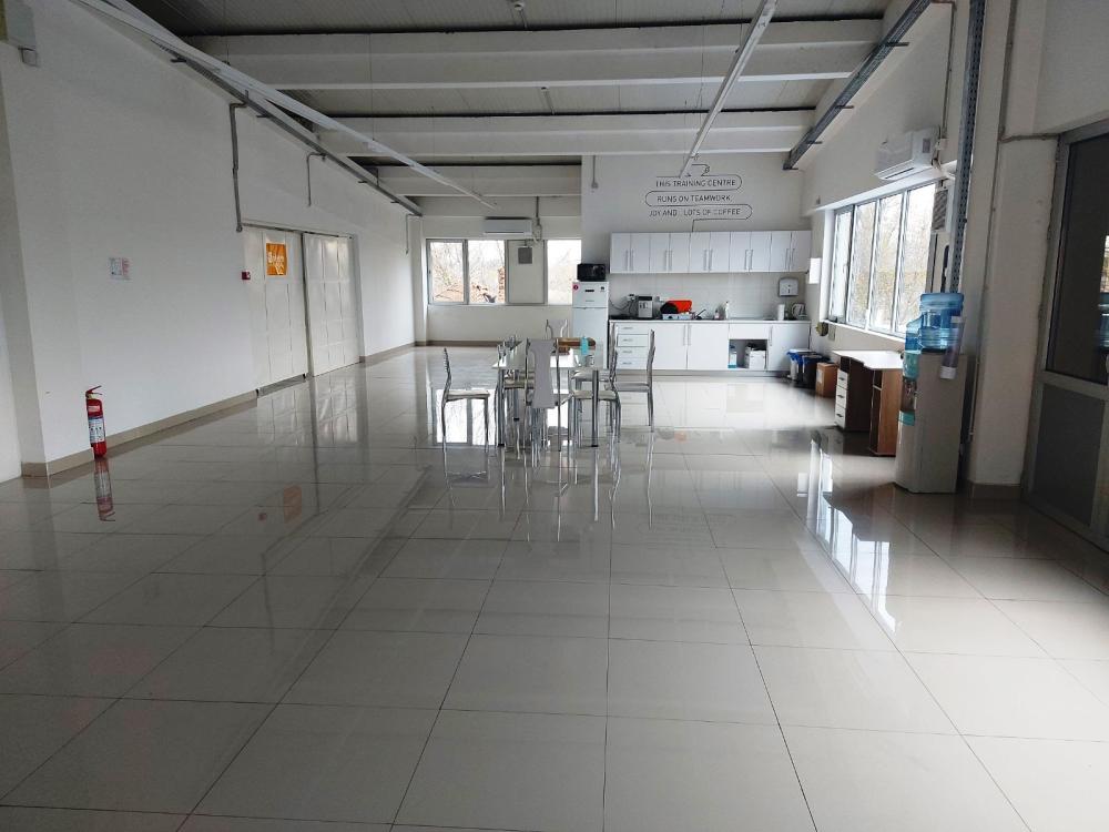 Izdavanje, poslovni prostor, 530m2, Medijana, Niš Izdavanje, poslovni prostor, 530m2, Medijana, Niš