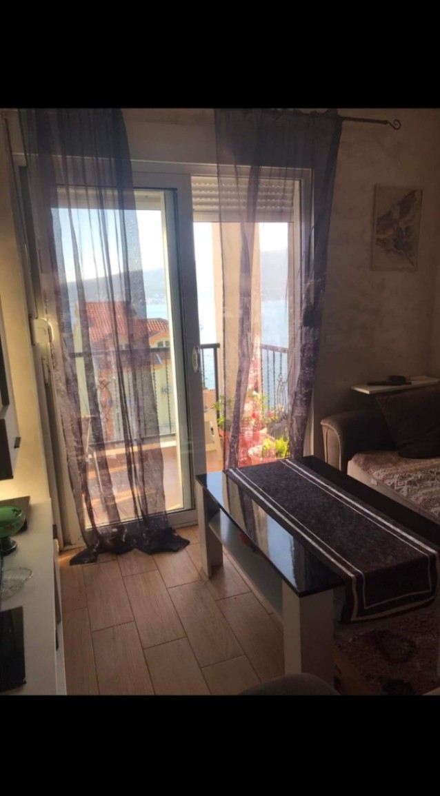 Prodaja,  stan, 45m2, Baošići, Herceg Novi