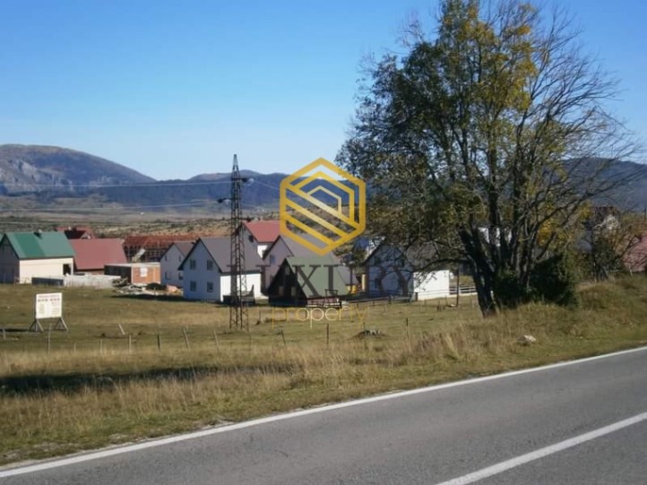 Prodaja, zemljište, 2139m2, Centar, Žabljak Prodaja, zemljište, 2139m2, Centar, Žabljak