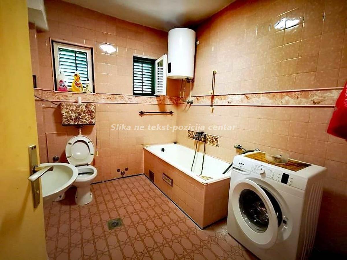  House for Sale, 220m2, Donja Lastva, Tivat