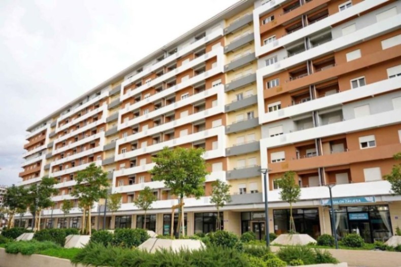 Izdavanje,  poslovni prostor, 20m2, Central Point, Podgorica