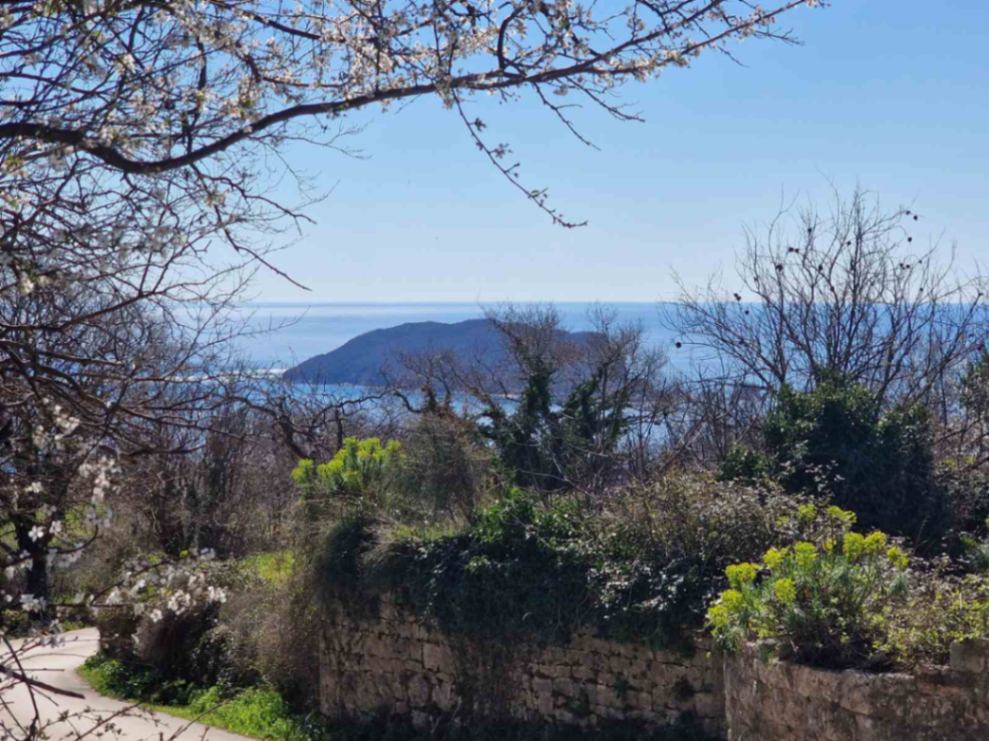  Land Lot for Sale, 110m2, Maine, Budva