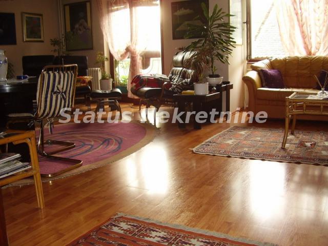 Prodaja, četvorosoban stan, 106m2, Centar, Novi Sad