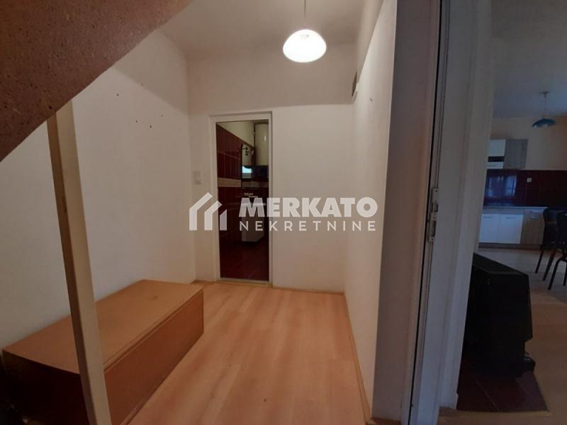 Prodaja,  kuća, 242m2, Gradnulica, Zrenjanin