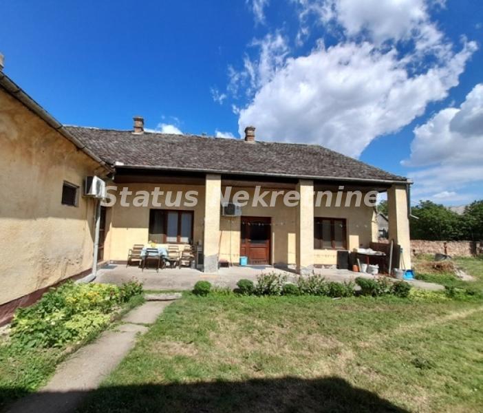  House for Sale, 230m2, Sremska Mitrovica