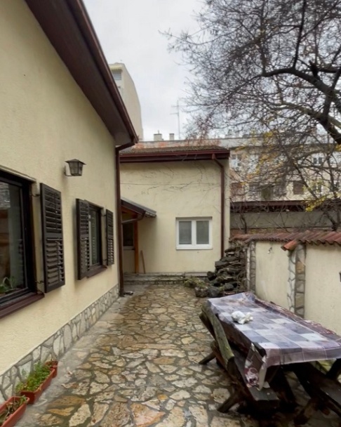 Prodaja, kuća, 100m2, Stari Grad, Beograd Prodaja, kuća, 100m2, Stari Grad, Beograd