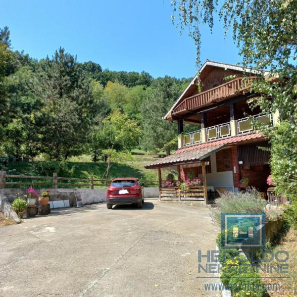 Prodaja, kuća, 260m2, Bagrdan, Jagodina Prodaja, kuća, 260m2, Bagrdan, Jagodina