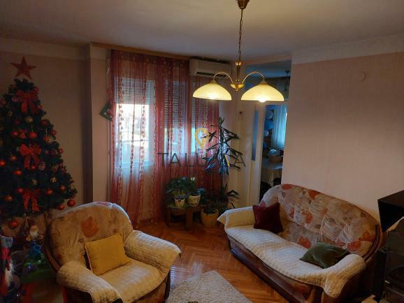 Prodaja, trosoban stan, 93m2, Centar, Danilovgrad Prodaja, trosoban stan, 93m2, Centar, Danilovgrad