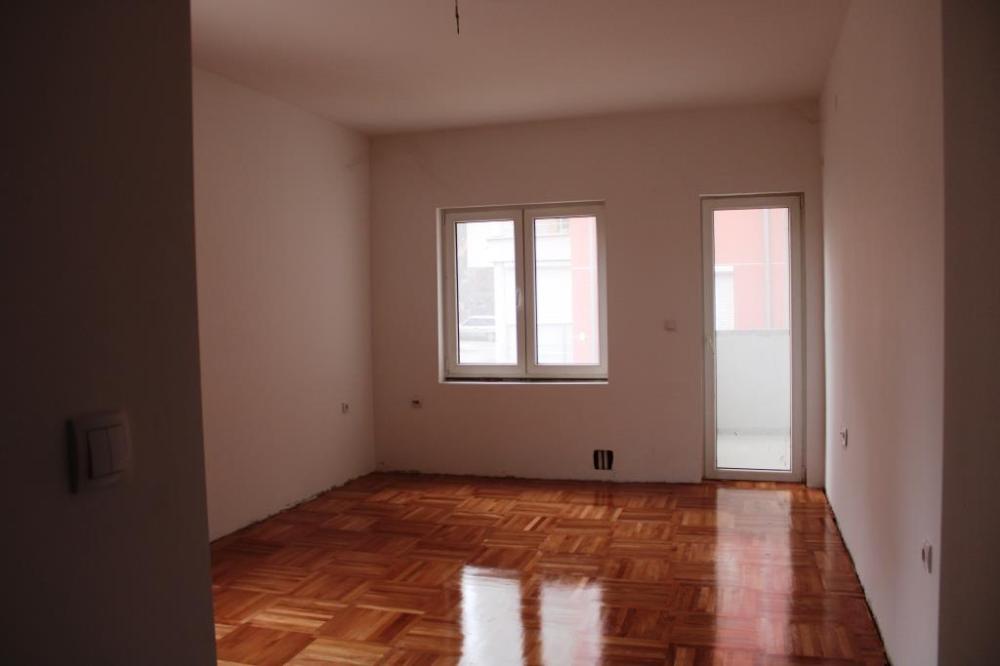 Prodaja, garsonjera, 29m2, Pantelej, Niš Prodaja, garsonjera, 29m2, Pantelej, Niš