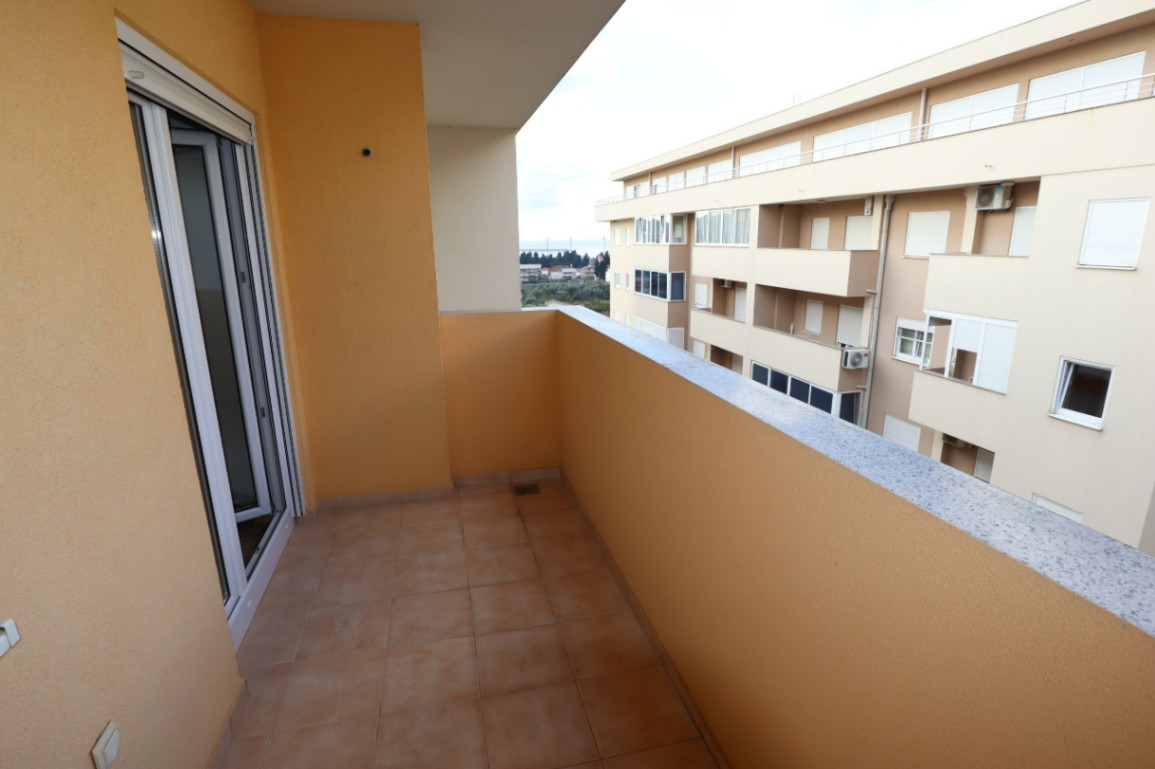 Prodaja,  stan, 58m2, Bar