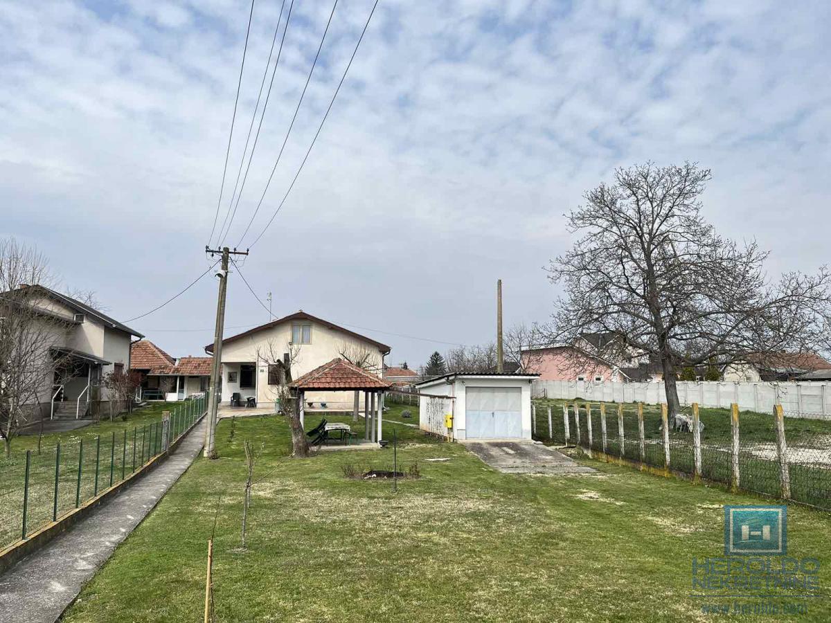 Prodaja, kuća, 130m2, Ribare, Jagodina Prodaja, kuća, 130m2, Ribare, Jagodina