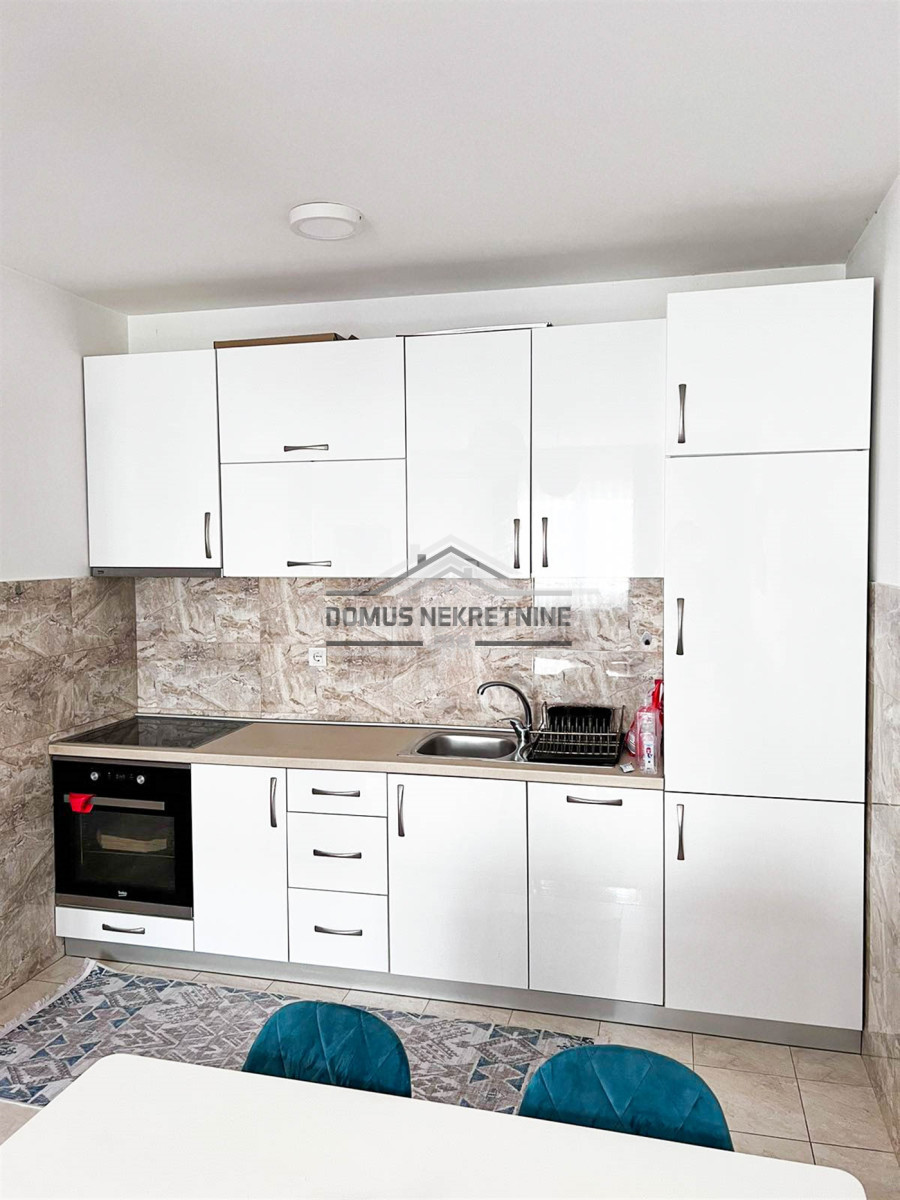 Izdavanje, jednosoban stan, 47m2, Stari Aerodrom, Podgorica