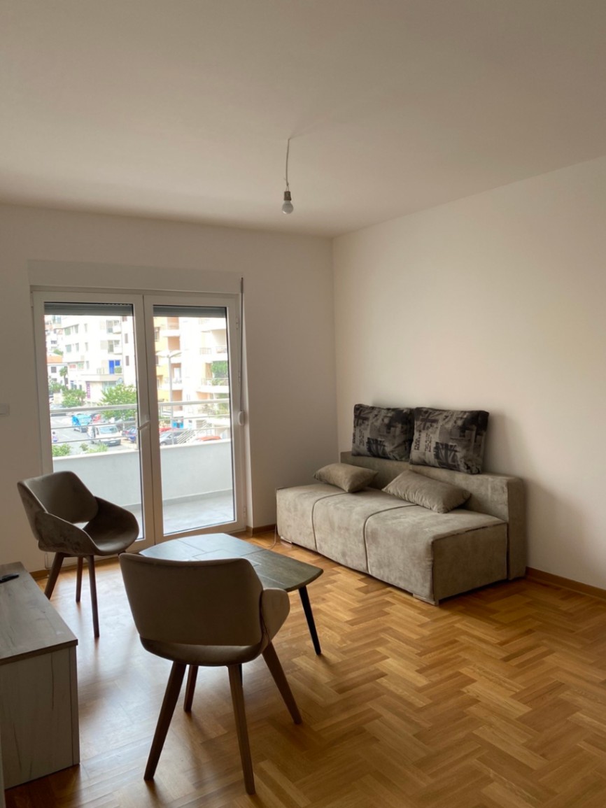 Stan na dan, jednosoban stan, 47m2, Centar, Budva
