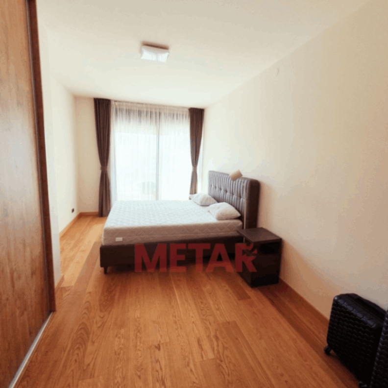 Izdavanje, dvosoban stan, 116m2, Iza Capital Plaze, Podgorica