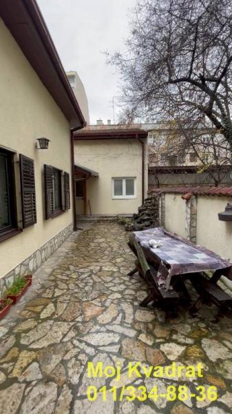 Prodaja,  kuća, 100m2, Dorćol, Beograd