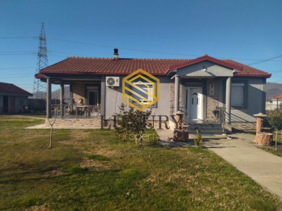 Izdavanje, kuća, 160m2, Donja Gorica, Podgorica Izdavanje, kuća, 160m2, Donja Gorica, Podgorica