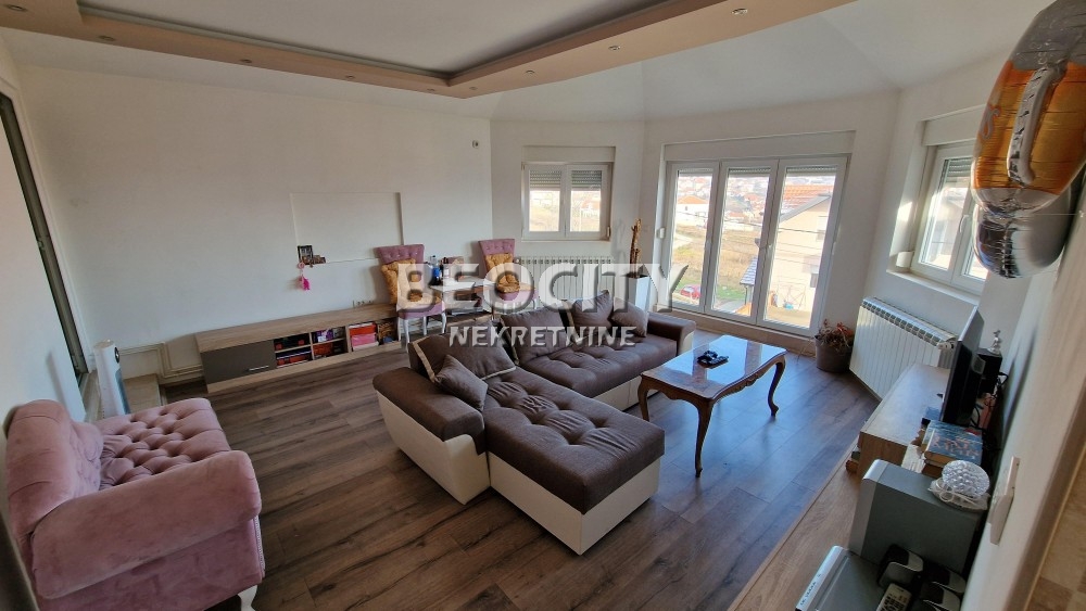Prodaja, kuća, 250m2, Mali Mokri Lug, Zvezdara, Beograd Prodaja, kuća, 250m2, Mali Mokri Lug, Zvezdara, Beograd