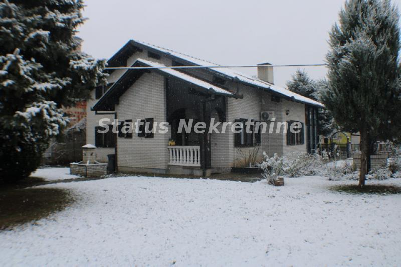 Prodaja,  kuća, 200m2, Kikinda