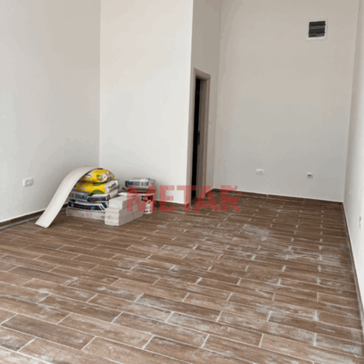 Izdavanje,  poslovni prostor, 23m2, Tuški Put, Podgorica