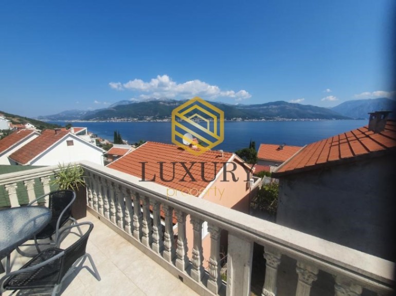 Izdavanje,  kuća, 154m2, Krašići, Tivat