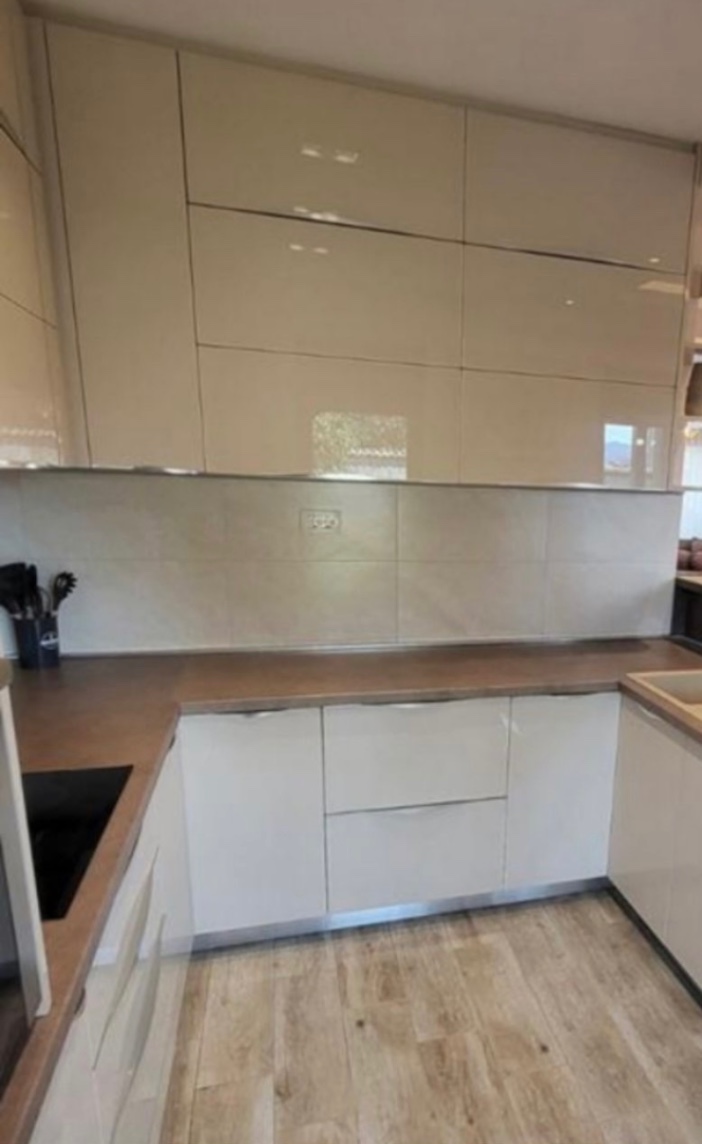 Prodaja, trosoban stan, 112m2, Blok 9, Podgorica Prodaja, trosoban stan, 112m2, Blok 9, Podgorica