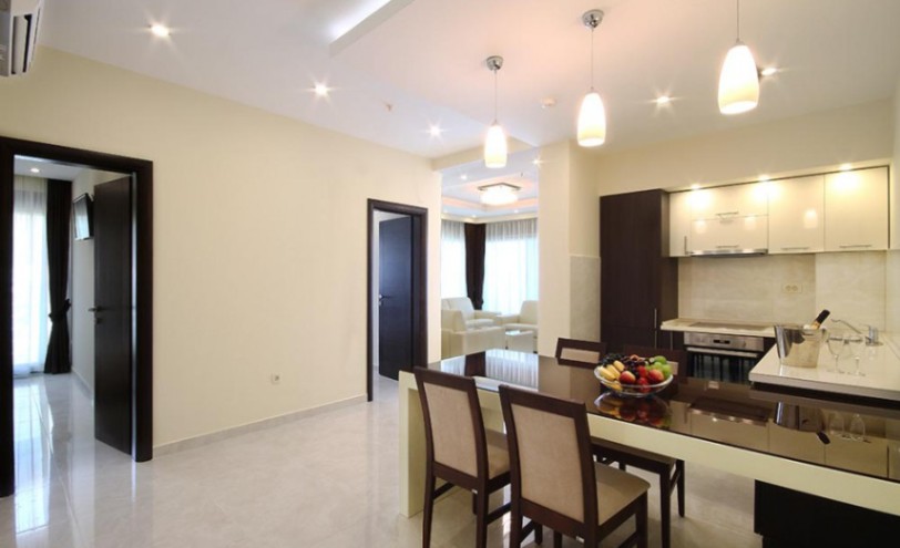 Prodaja, dvosoban stan, 84m2, Bečići, Budva