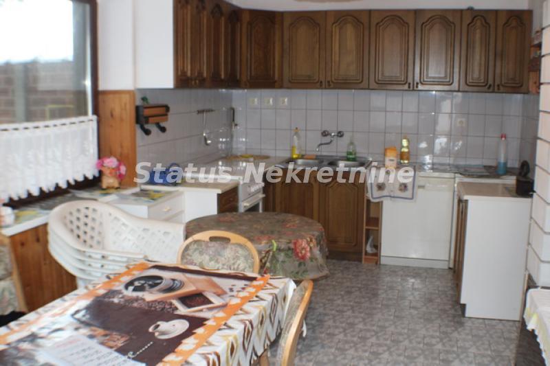 Prodaja,  kuća, 200m2, Kikinda