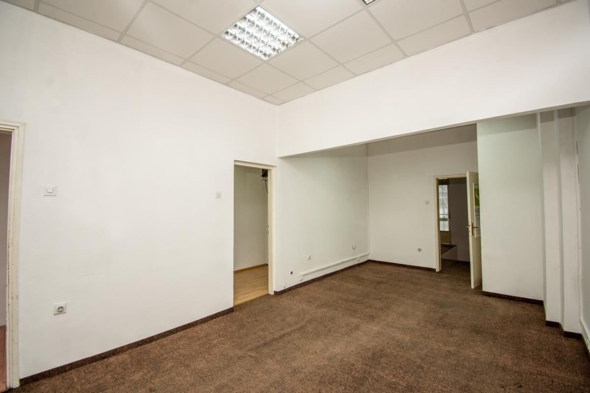 Prodaja, poslovni prostor, 125m2, Baston, Podgorica Prodaja, poslovni prostor, 125m2, Baston, Podgorica