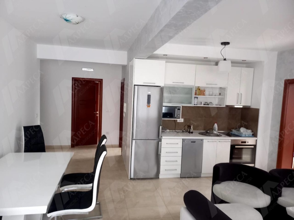 Prodaja, četvorosoban stan, 160m2, Dobre Vode, Bar Prodaja, četvorosoban stan, 160m2, Dobre Vode, Bar