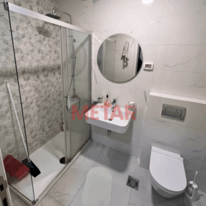 Izdavanje, jednosoban stan, 48m2, Central Point, Podgorica