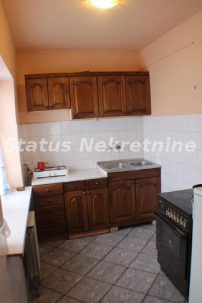 Prodaja,  kuća, 200m2, Kikinda