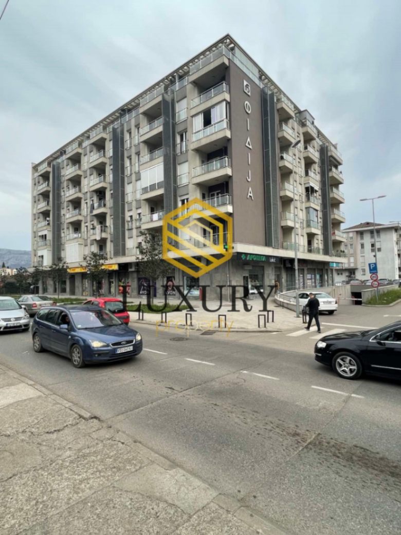 Izdavanje, poslovni prostor, 150m2, Zagorič, Podgorica Izdavanje, poslovni prostor, 150m2, Zagorič, Podgorica