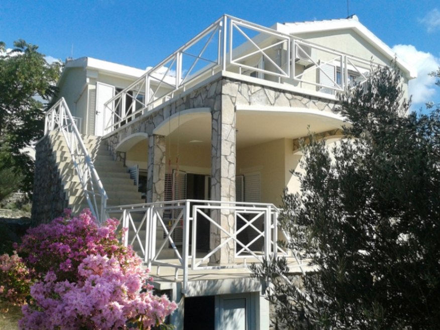 Stan na dan, kuća, 220m2, Bigova, Kotor Stan na dan, kuća, 220m2, Bigova, Kotor