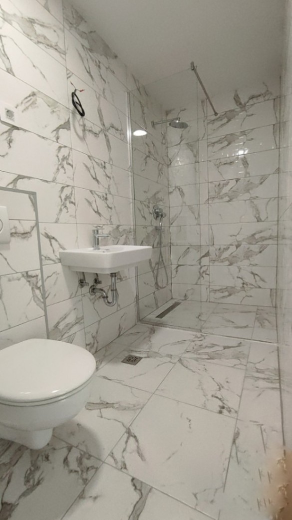 Prodaja, dvosoban stan, 89m2, Tološi, Podgorica