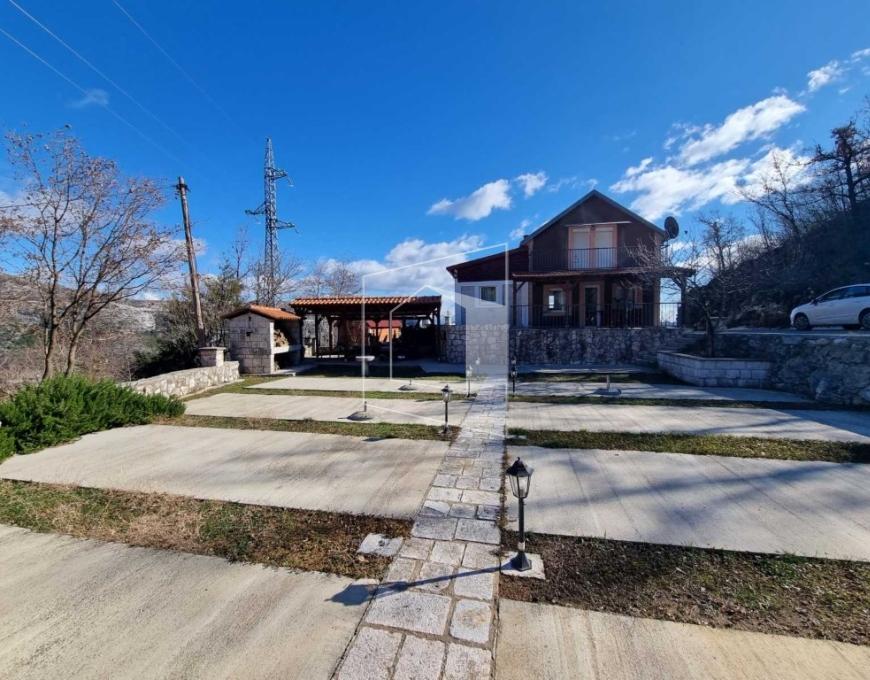 Prodaja, garsonjera, 3000m2, Cetinje Prodaja, garsonjera, 3000m2, Cetinje