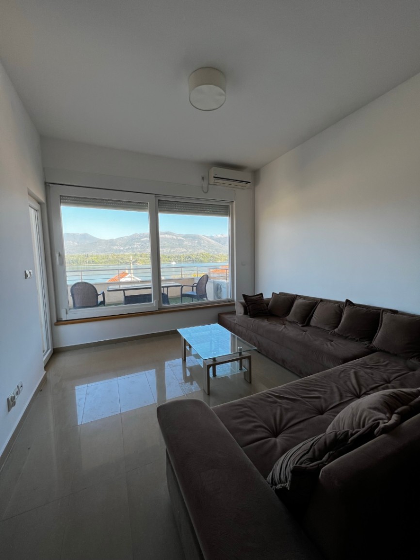 Two Bedroom Apartment for Rent, 96m2, Đuraševići, Tivat