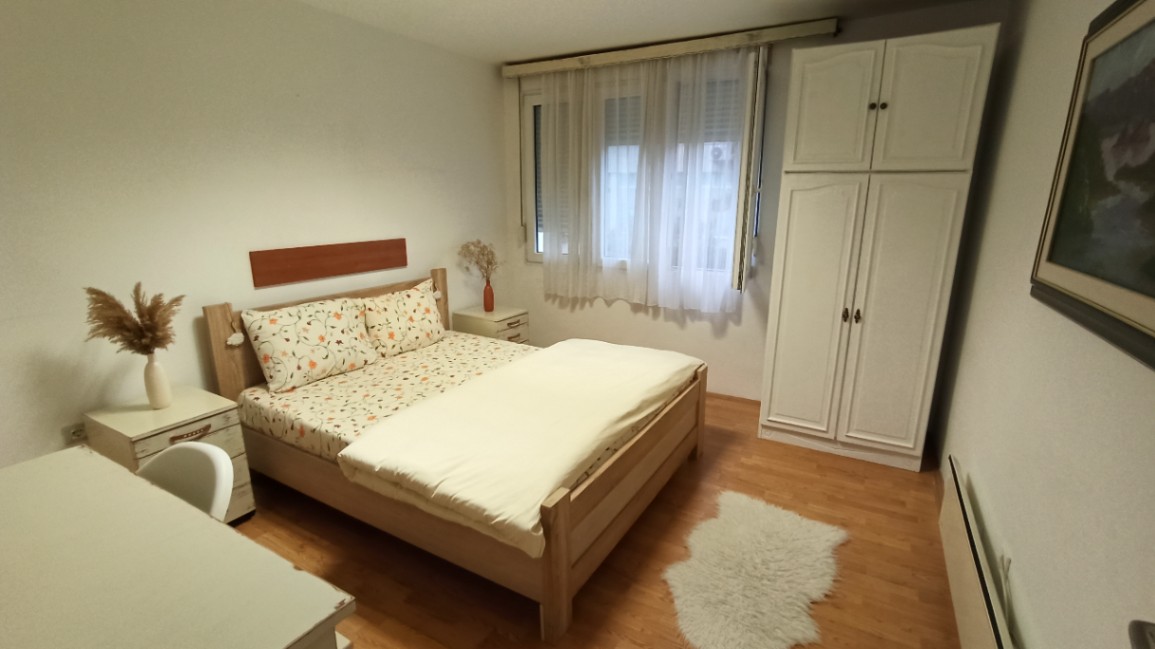 Izdavanje, jednosoban stan, 45m2, Preko Morače, Podgorica