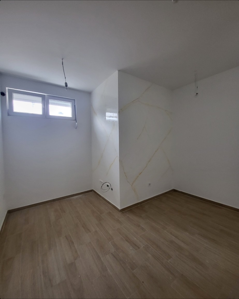 Prodaja, poslovni prostor, 22m2, Zabjelo, Podgorica Prodaja, poslovni prostor, 22m2, Zabjelo, Podgorica