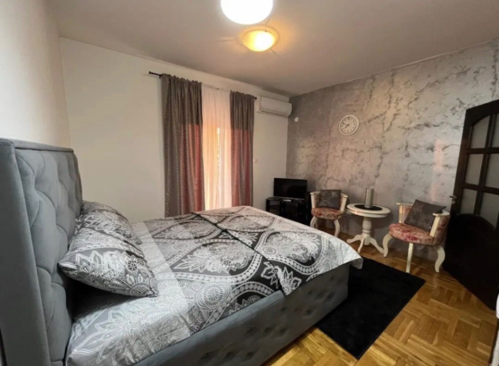 Stan na dan, garsonjera, 28m2, City Kvart, Podgorica Stan na dan, garsonjera, 28m2, City Kvart, Podgorica