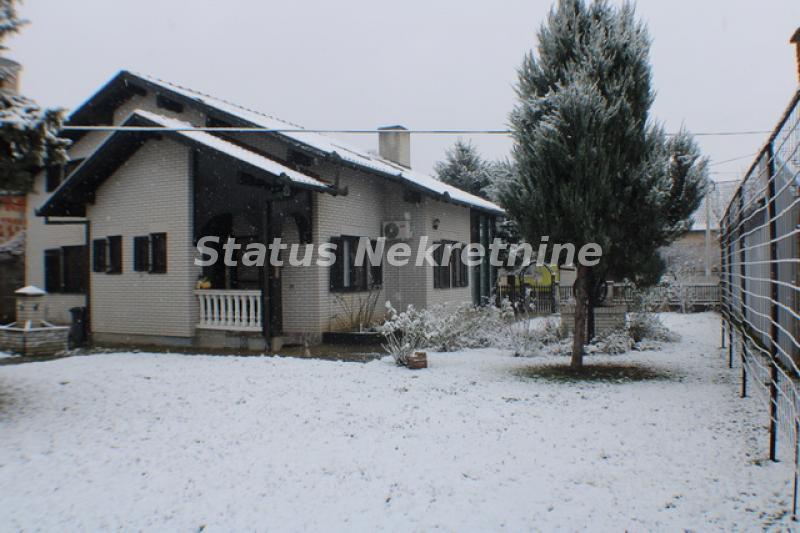 Prodaja,  kuća, 200m2, Kikinda