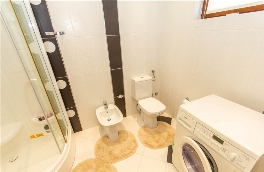 Prodaja,  kuća, 300m2, Đenovići, Herceg Novi