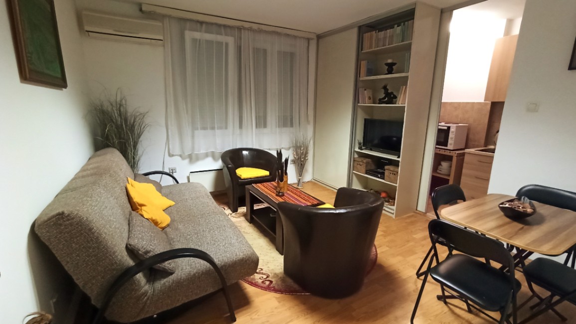 Izdavanje, jednosoban stan, 45m2, Preko Morače, Podgorica