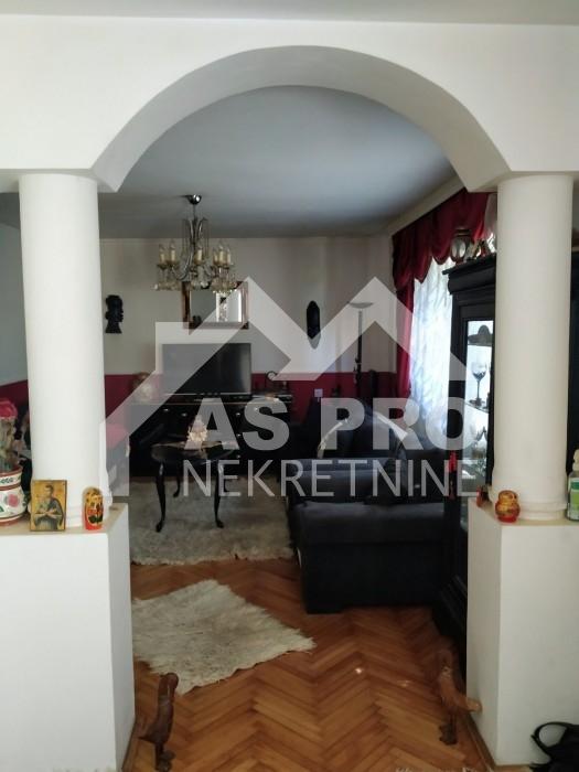 Prodaja, kuća, 125m2, Gradska Bolnica, Zvezdara, Beograd Prodaja, kuća, 125m2, Gradska Bolnica, Zvezdara, Beograd